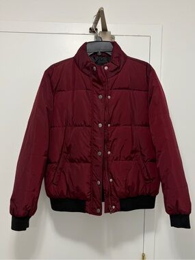 Women’s Burgundy Puffer Jacket - Medium